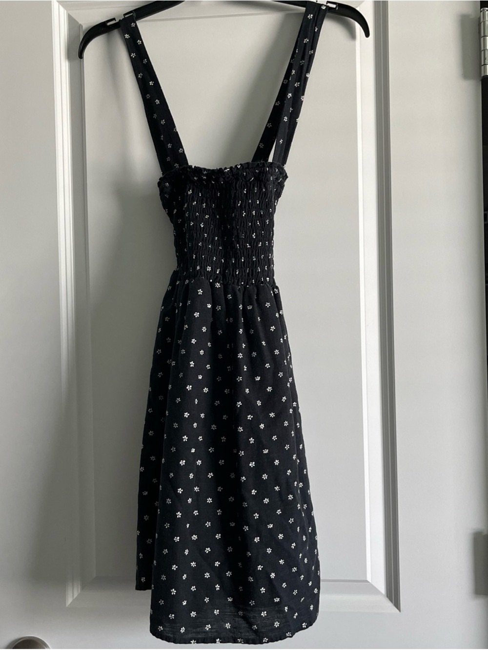 American Eagle Smocked Top Adjustable Straps Sun Dress w/Pockets Size S